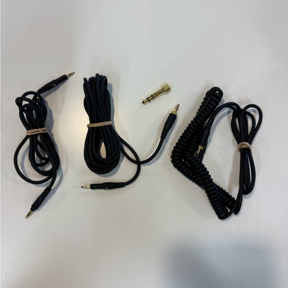 Audio Technica ATH-M50x Closed-back Studio Monitoring Headphones - Picture 10 of 10